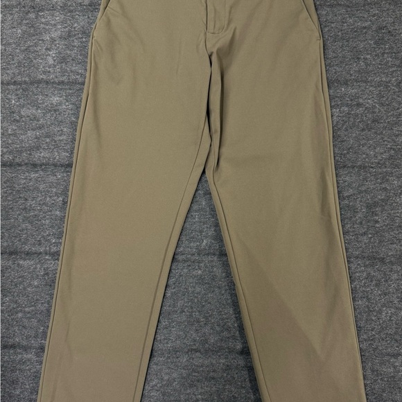 Uniqlo Pants - Uniqlo women’s Tan Pants